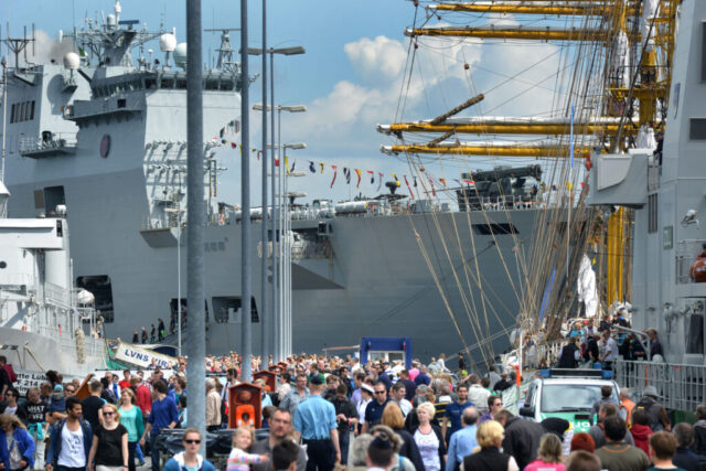 Open Ship Militärhafen